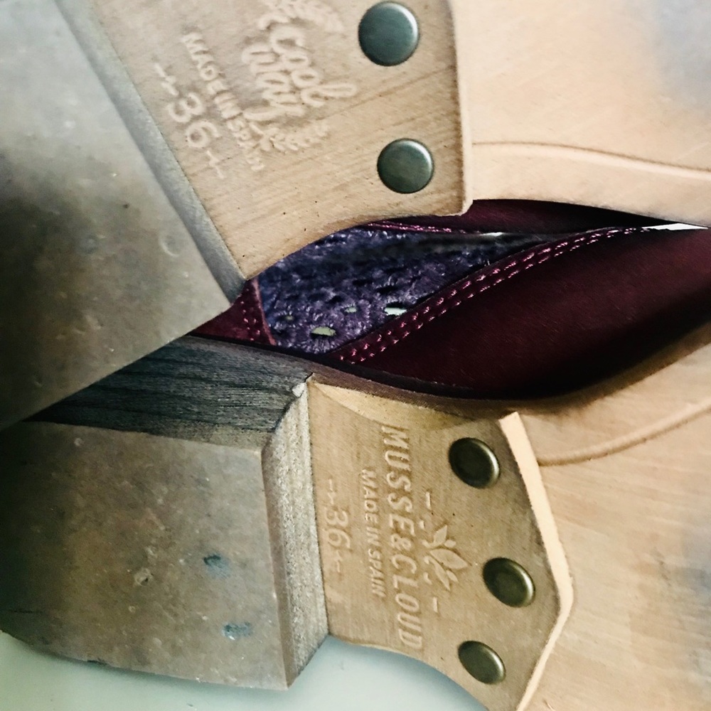 Maroon Booties - made in Spain - beautiful leather - Picture 7 of 8